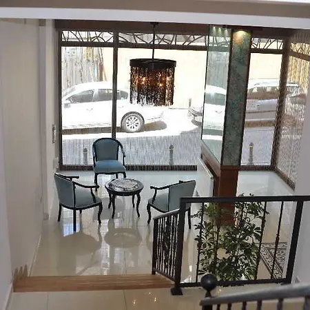 Hotel Zirve Kadikoy 2*